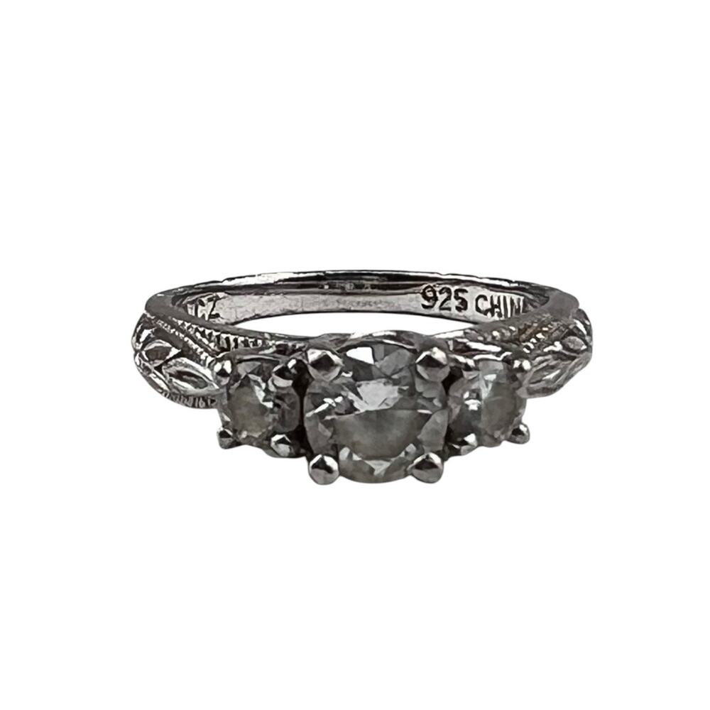 Art Deco Style Sterling Silver Ring Glass Size 6
